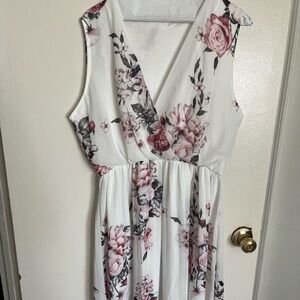 Floral Sleeveless Dress - White and Pink